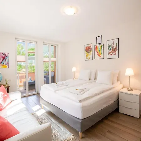 Le Manoir Apartment *